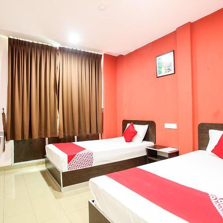 Oyo 89539 Hotel Siswa Kampar Exteriör bild