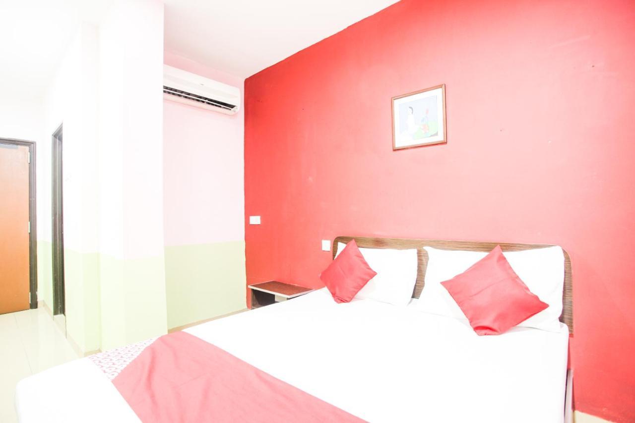 Oyo 89539 Hotel Siswa Kampar Exteriör bild