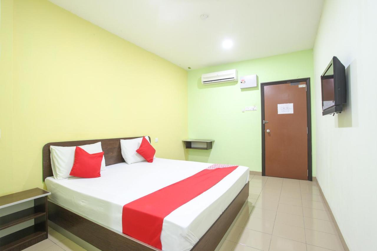 Oyo 89539 Hotel Siswa Kampar Exteriör bild