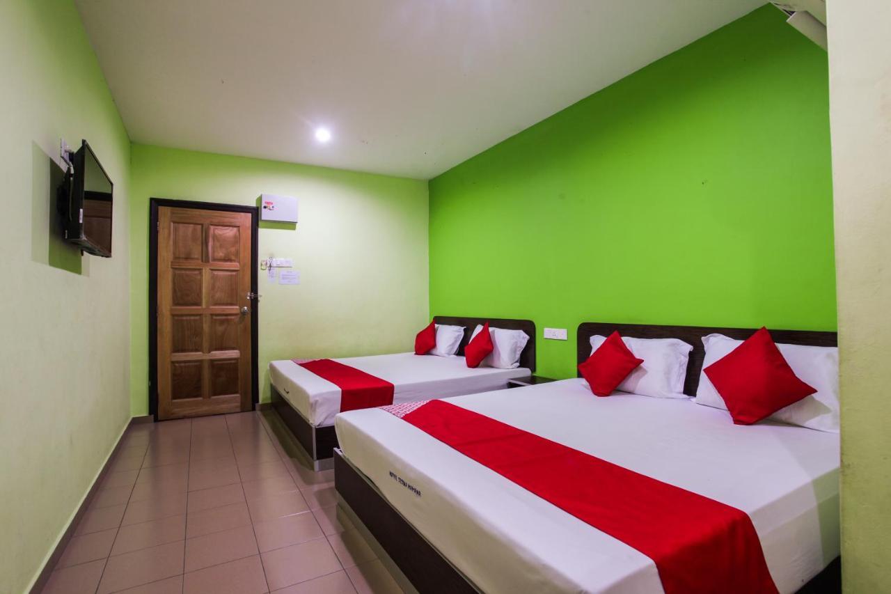 Oyo 89539 Hotel Siswa Kampar Exteriör bild
