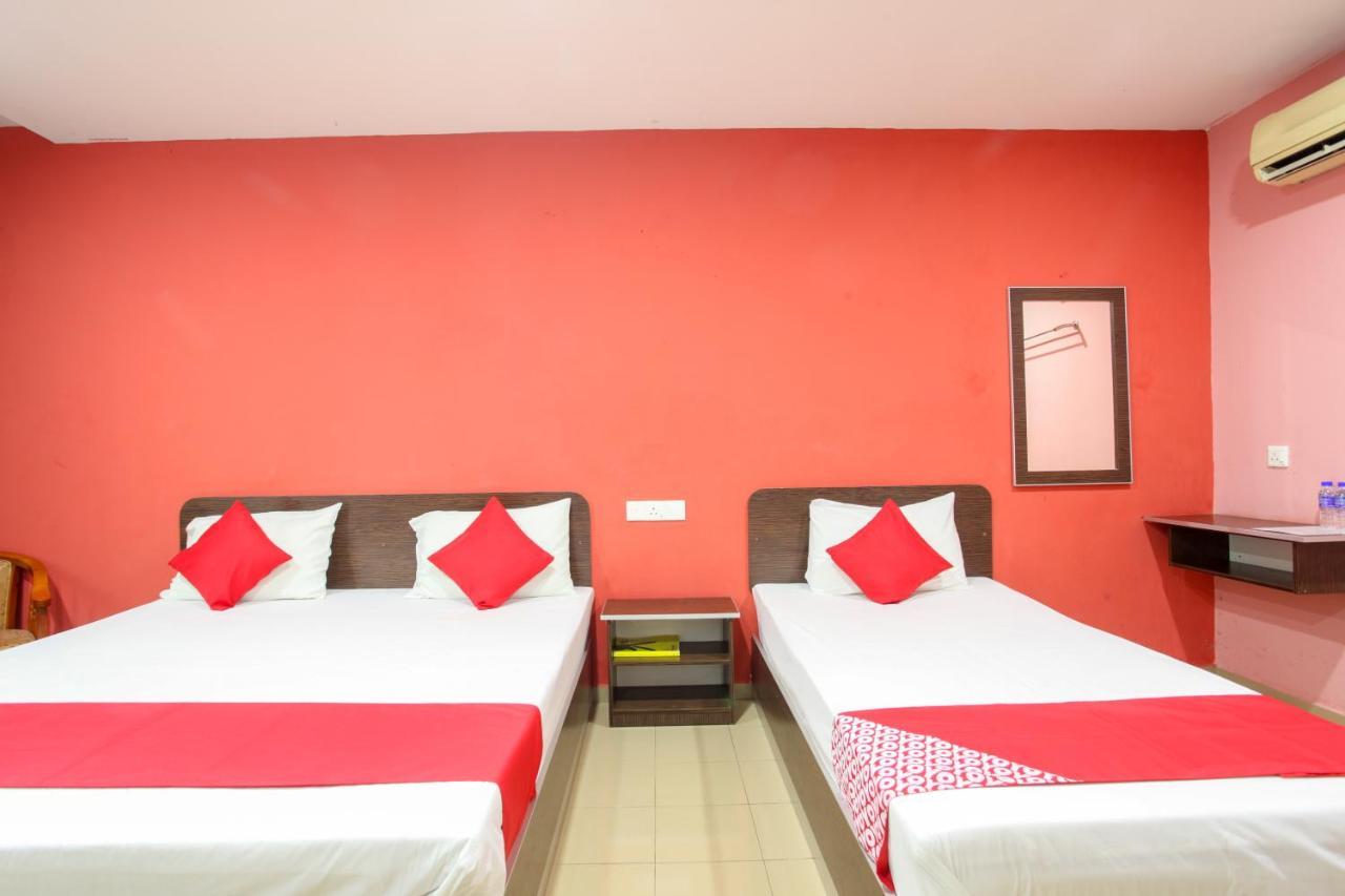Oyo 89539 Hotel Siswa Kampar Exteriör bild