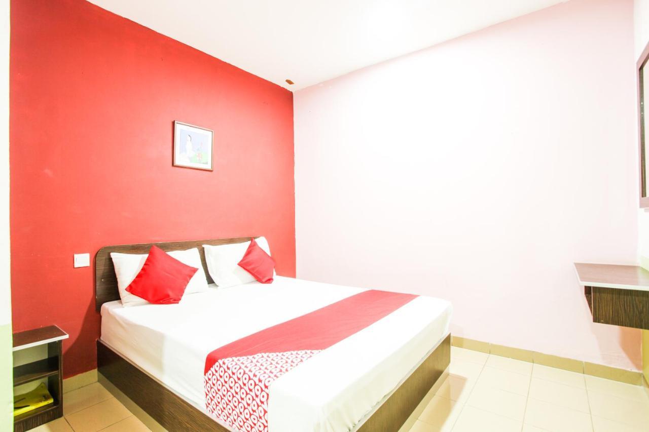 Oyo 89539 Hotel Siswa Kampar Exteriör bild