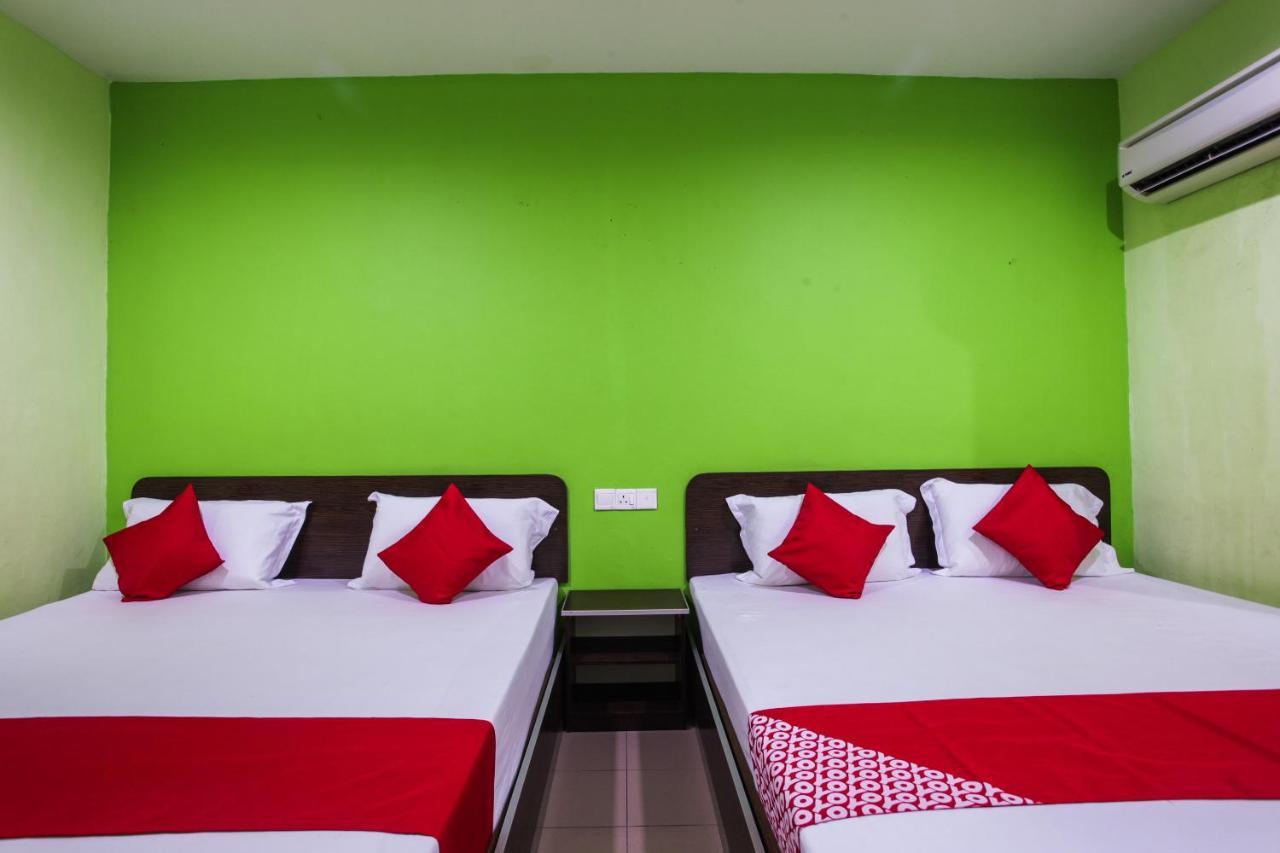 Oyo 89539 Hotel Siswa Kampar Exteriör bild